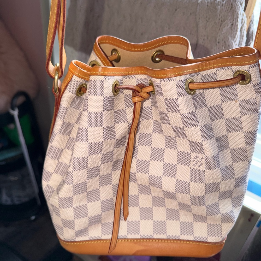 Louis Vuitton Damier Azur Noe GM